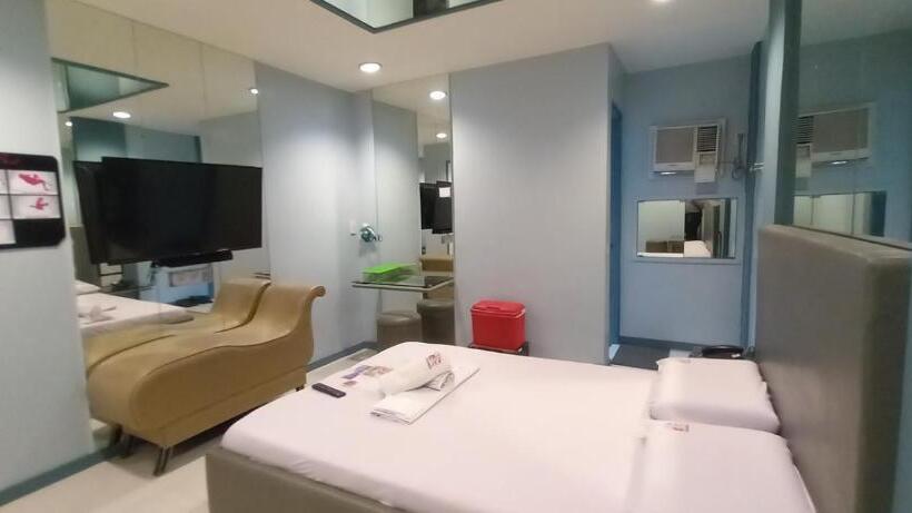 هتل King Arthur Palace