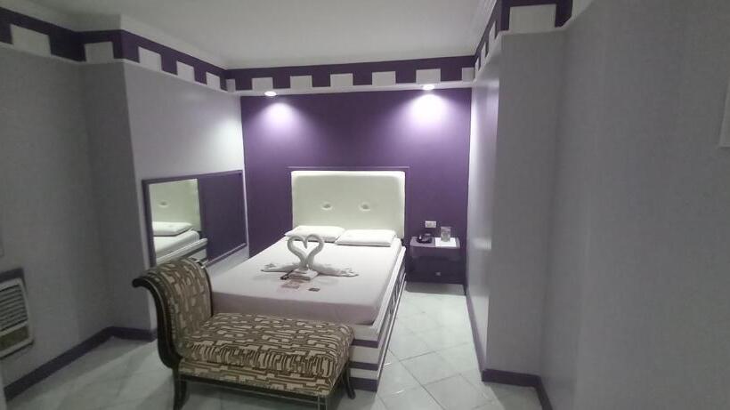 هتل King Arthur Palace