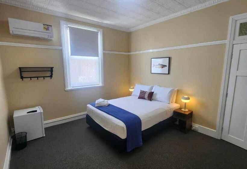 בית מלון כפרי Lambton Park