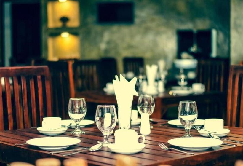 Mamma Raji Hotel Freedom Paradise