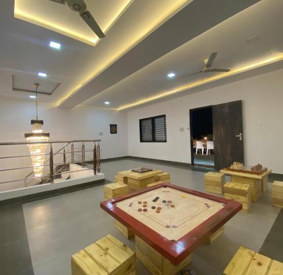 בית מלון כפרי Monroe Stay