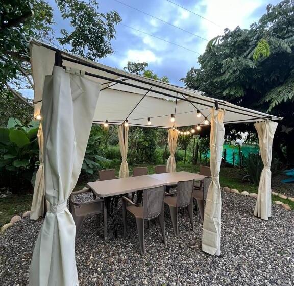 هتل Monte Alto Campestre