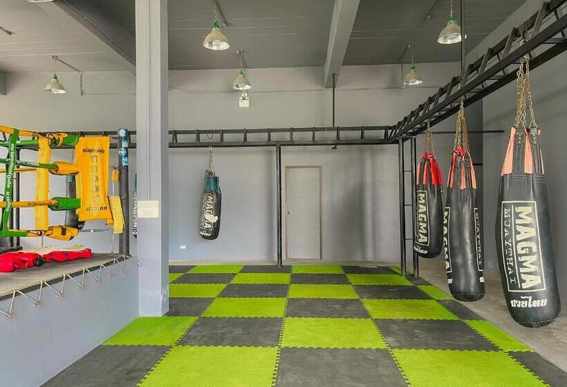 בית מלון כפרי Chanakarn Pool Access Rawai