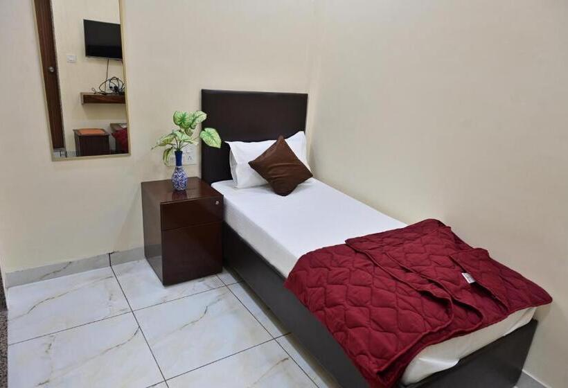 호텔 New Happy Home