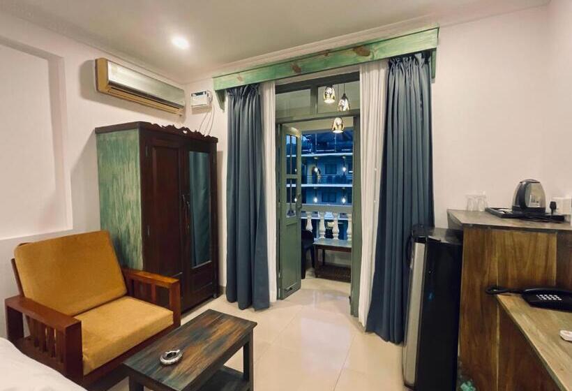 Nagas Hotel Satyavati Morjim