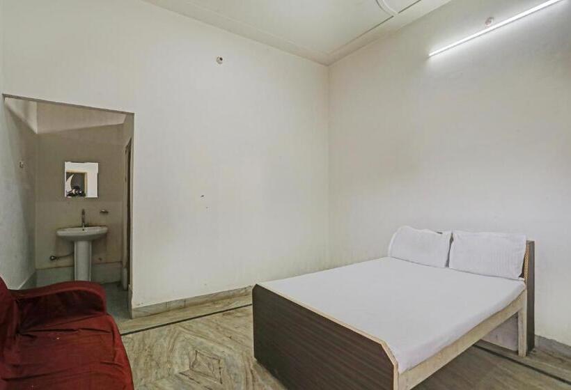 酒店 Oyo Deewan Banquets & Resort