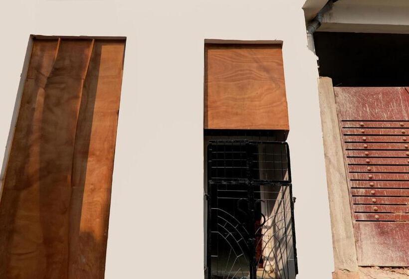 فندق Oyo Flagship Chitra Guest House