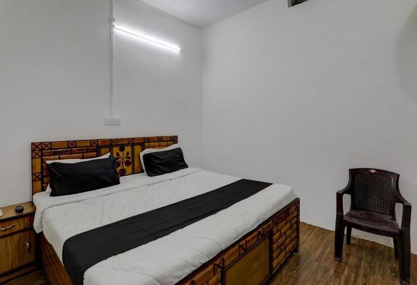فندق Oyo Flagship Chitra Guest House