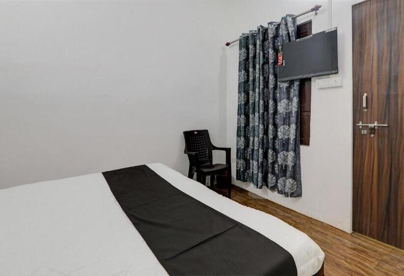 فندق Oyo Flagship Chitra Guest House