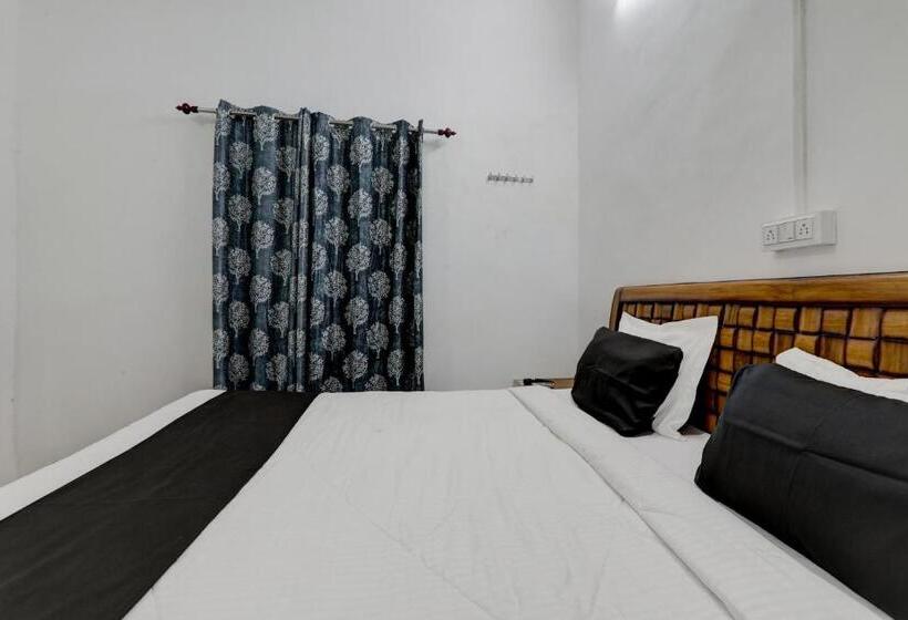فندق Oyo Flagship Chitra Guest House