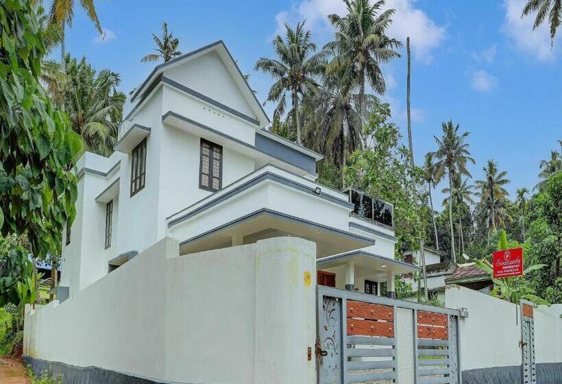 Super Hotel O Sivananda Homestay