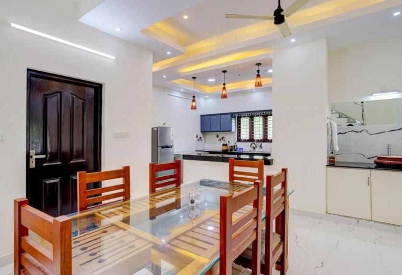 Super Hotel O Sivananda Homestay