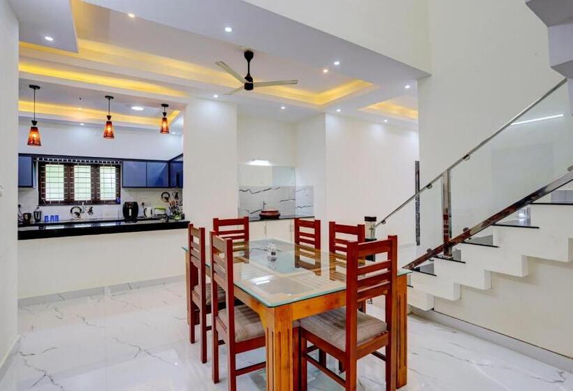 Super Hotel O Sivananda Homestay