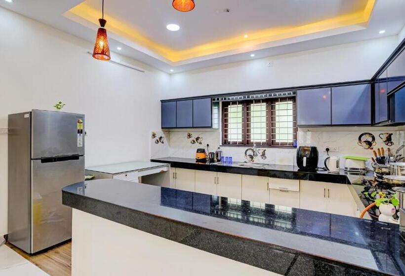 Super Hotel O Sivananda Homestay