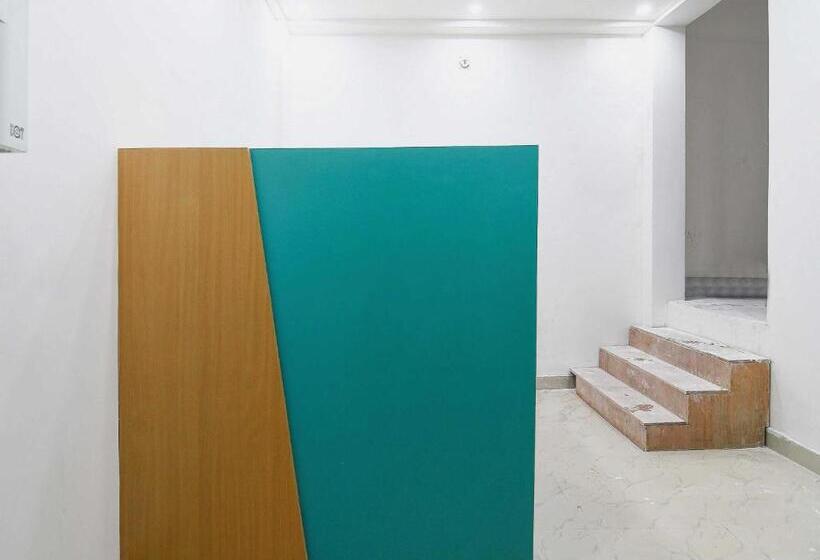 هتل O Golden Nest