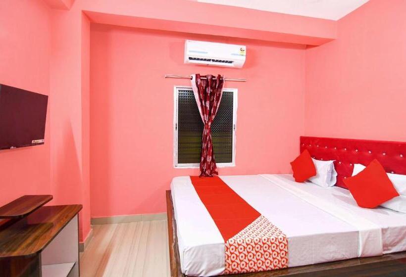 هتل O Golden Nest