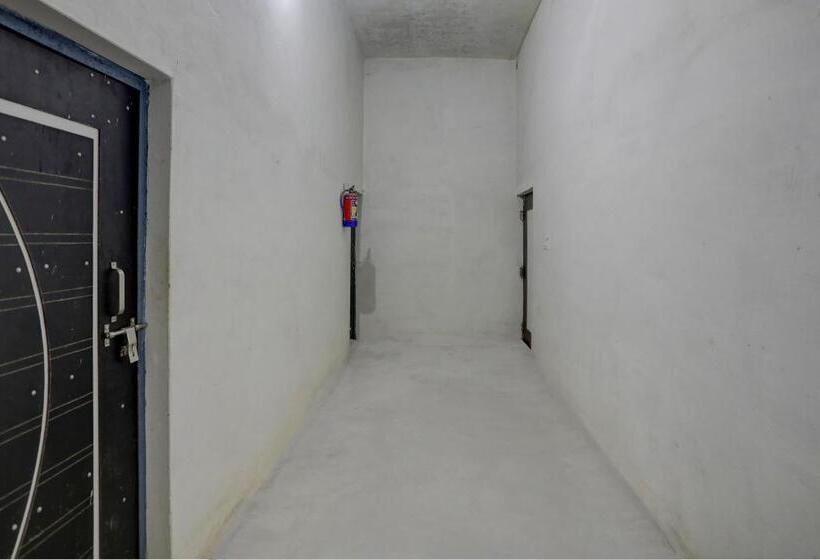 ホテル Oyo Ns Family Restaurant