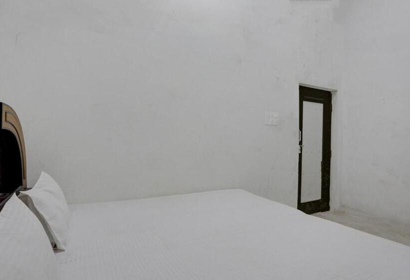 ホテル Oyo Ns Family Restaurant