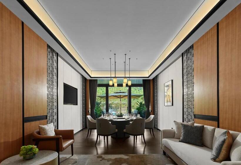 酒店 Phoenix River Yixing