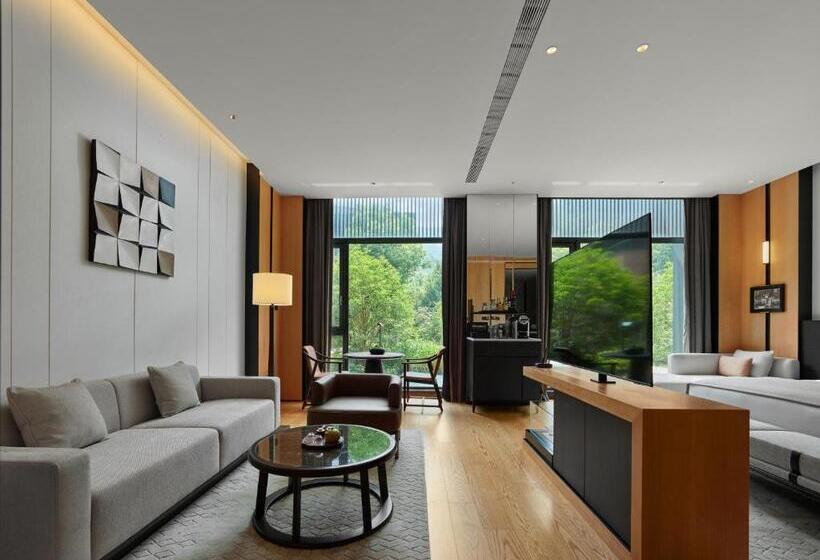 酒店 Phoenix River Yixing