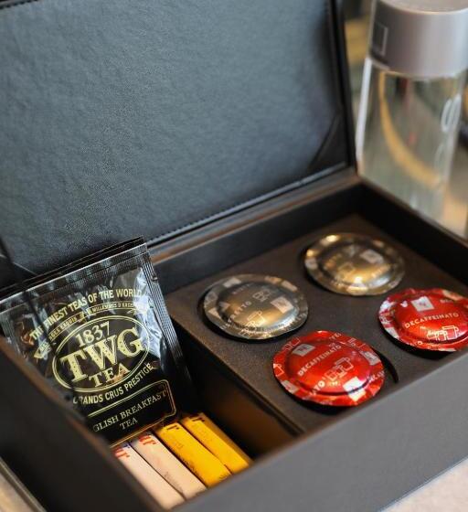 酒店 Phoenix River Yixing