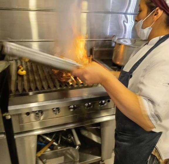 בית מלון כפרי Posada Aquilino