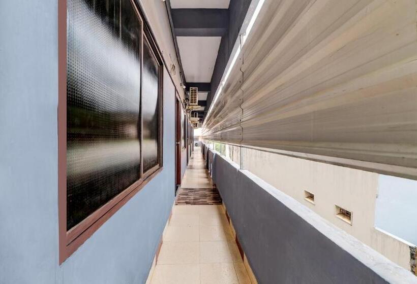 בית מלון כפרי Spot On Unik Residency