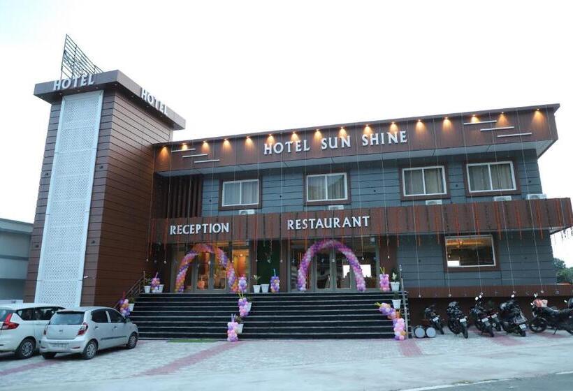 Отель Sunshine