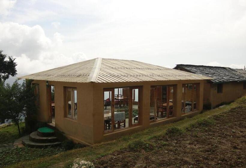 فندق The Goat Village