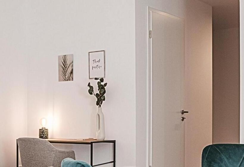 Jama Natur Pur, Freies Parken, Gruppe&familie