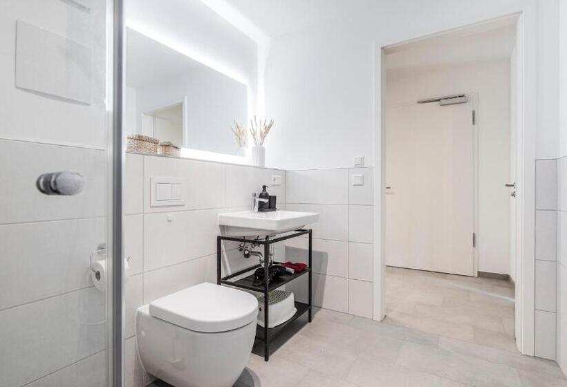 Jama Natur Pur, Freies Parken, Gruppe&familie