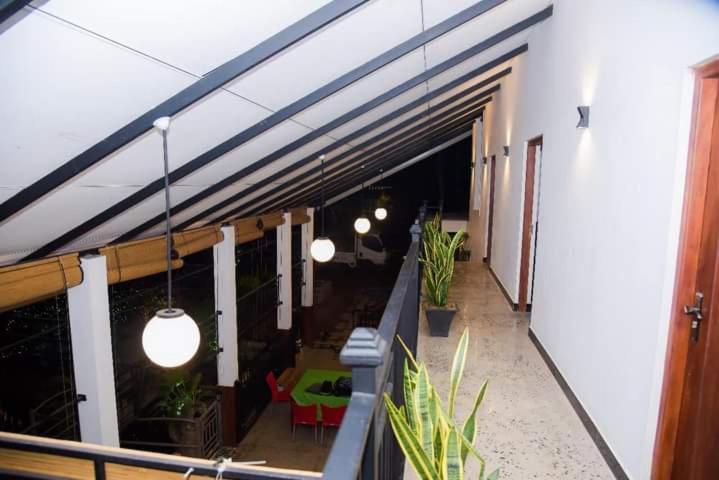 Lotus Cool Hotel And Restaurant