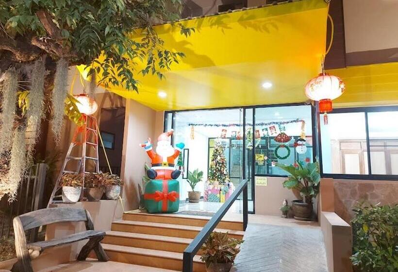 Mongnon Hotel โรงแรมมองนอน อุดรธานี