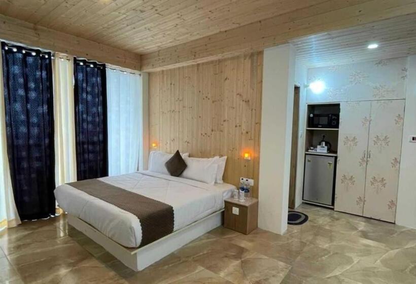 Mont Kufri Resort, Mundaghat