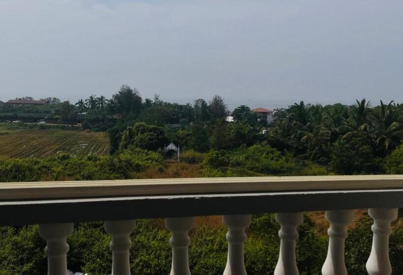 Nagas Hotel Satyavati Morjim