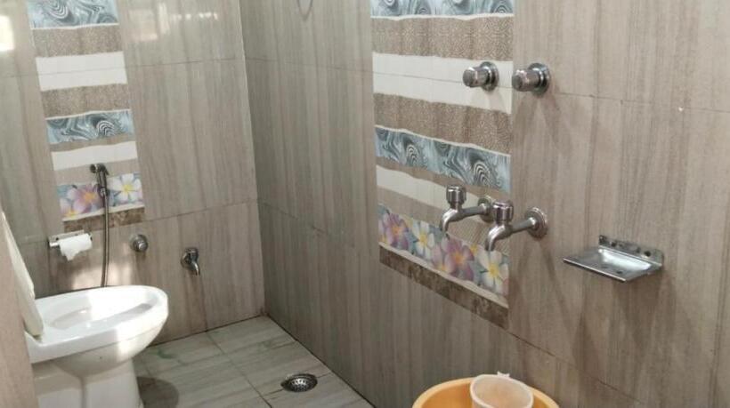 Osho Hotel And Restaurant Palampur