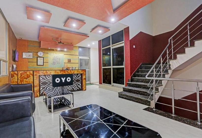 Oyo Hotel Milan