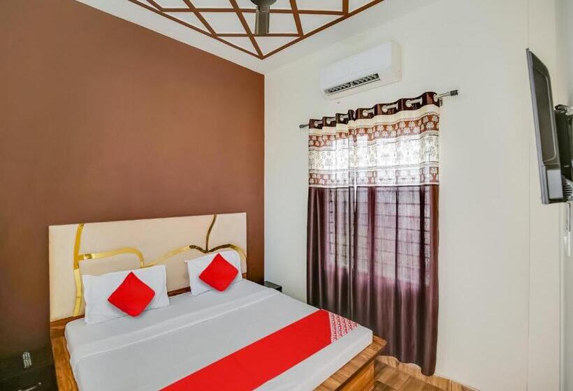 Oyo Hotel Riyasat Inn