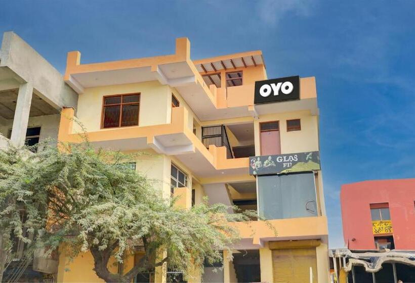 Oyo Hotel Ss Villa