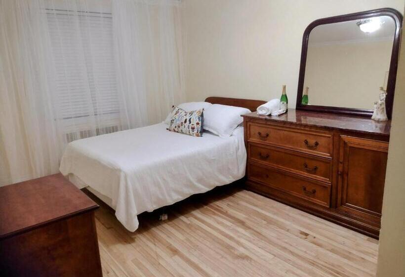 ペンション Smiling House! Montréal, 2 Chambres, Accueillant Et Charmant