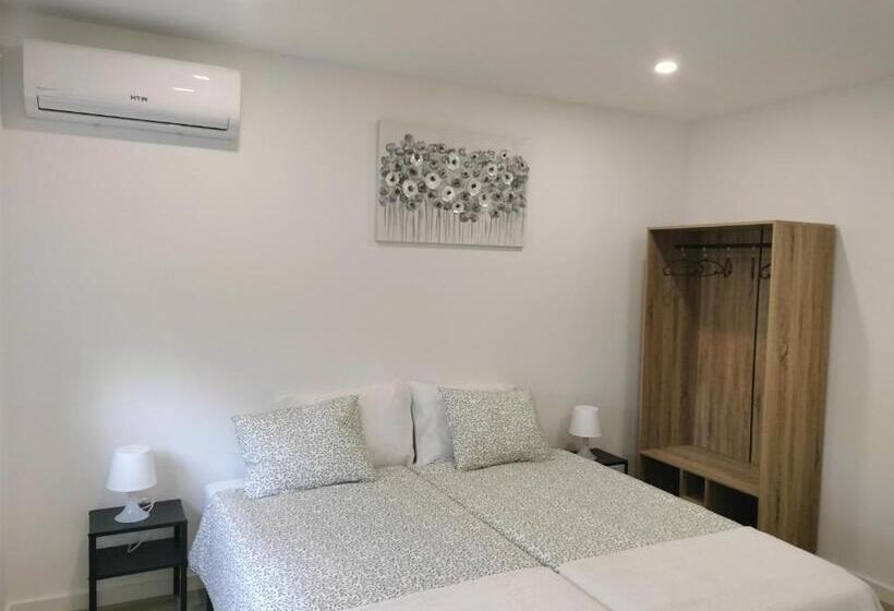 펜션 Alojamento Andorinhas