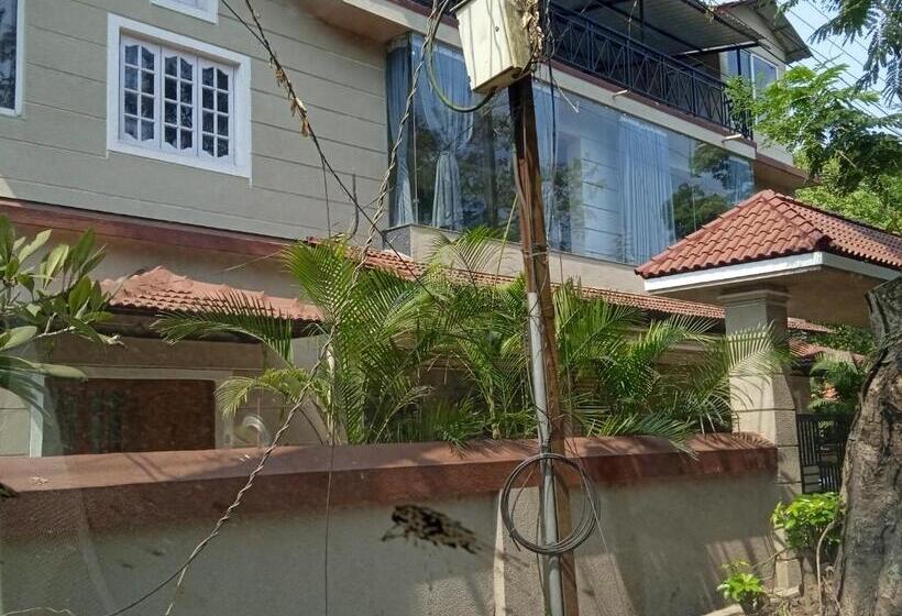 פנסיון Casa Coutinho