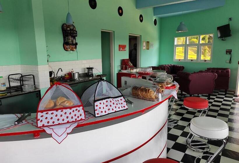 بنسيون Casa Abacaxi, Vila Mágica