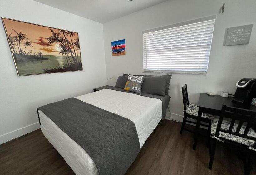 بنسيون Cozy Private Studio W/own Yard   3mi From Beach