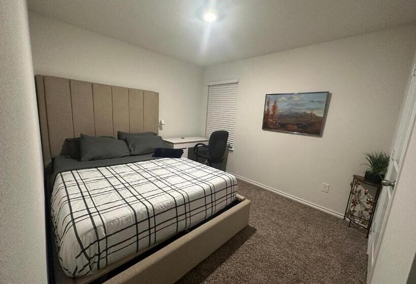 膳宿费 Cozy Room In A Quiet House For Professionals / Business Travel