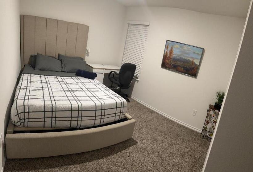 膳宿费 Cozy Room In A Quiet House For Professionals / Business Travel