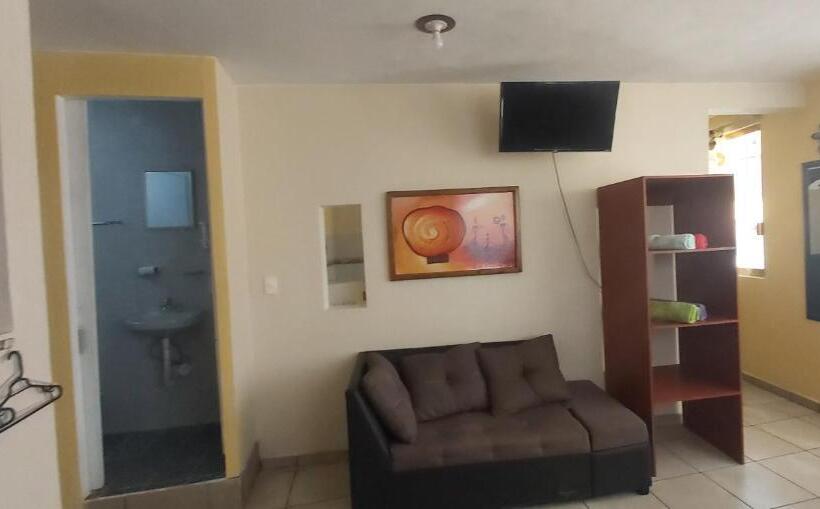 פנסיון Departamento San Francisco. 4 Personas