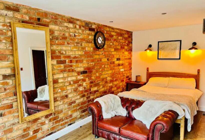 膳宿费 East Bridgford Coach House Inc Spa And Treatments