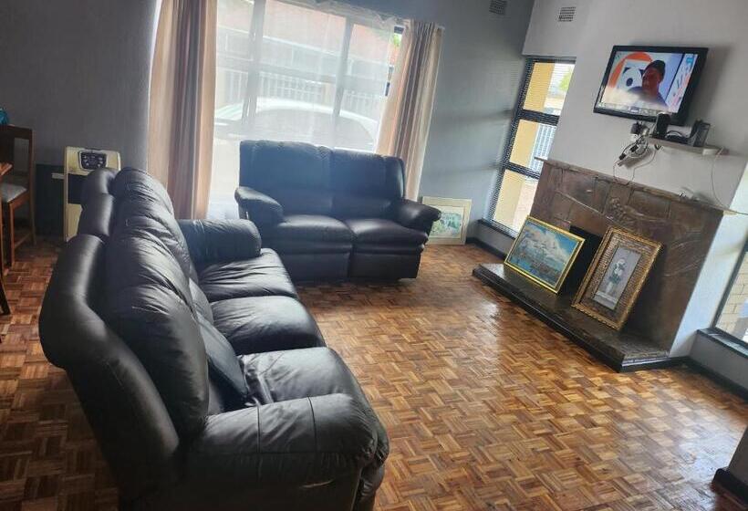 펜션 Excel Accommodation