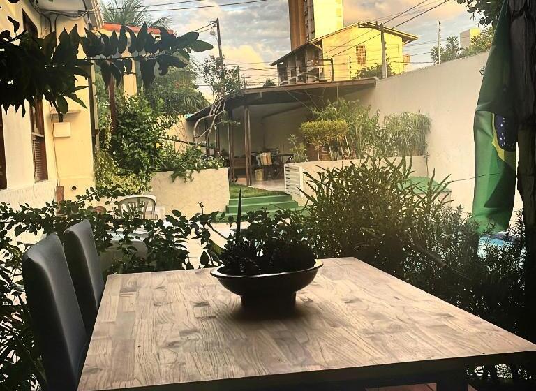 פנסיון Acm Flat